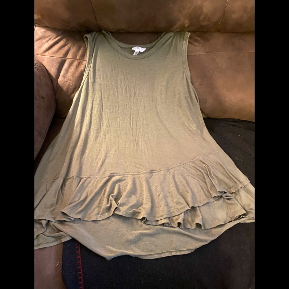 Green casual tank top